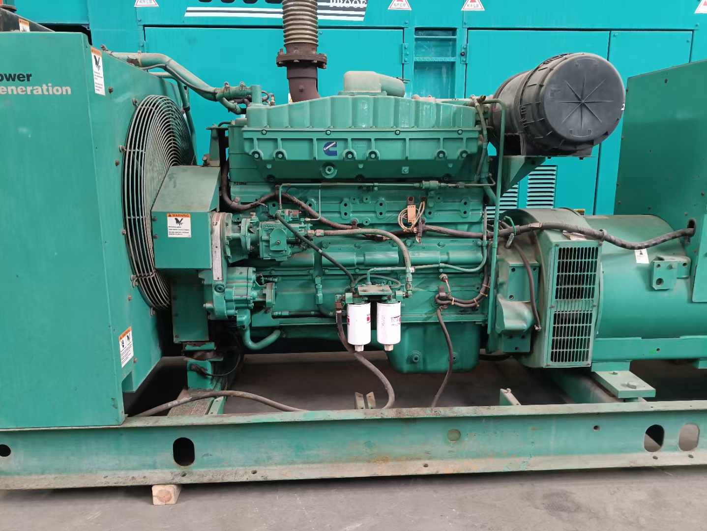 云龙过载会对 600kW 柴油发电机组造成哪些损害?