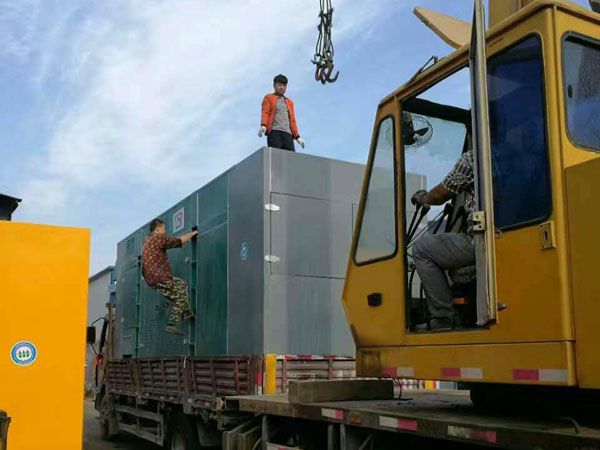 云龙更换水冷式机油散热器密封件的操作流程是怎样的?